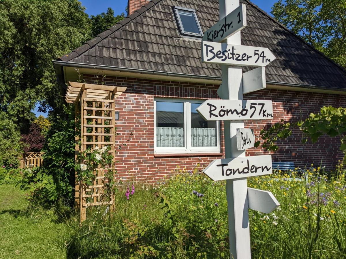 Charmantes Ferienhaus in Nordfriesland Humptrup Exterior foto